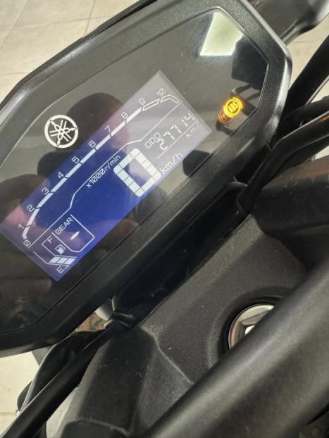 YAMAHA FZ 15 Fazer ABS, Foto 7