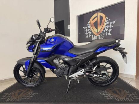 YAMAHA FZ 15 Fazer ABS, Foto 5