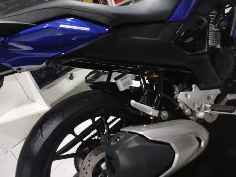 YAMAHA FZ 15 Fazer ABS, Foto 11