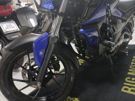 YAMAHA FZ 15 Fazer ABS, Foto 12