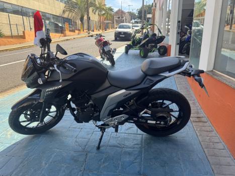 YAMAHA FZ 25 250 Fazer Flex , Foto 4