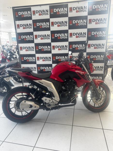 YAMAHA FZ 25 250 Fazer Flex , Foto 1