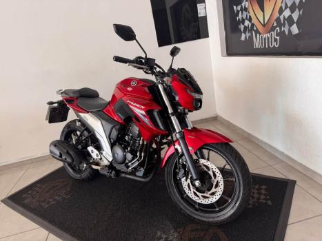YAMAHA FZ 25 250 Fazer Flex , Foto 2