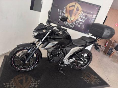 YAMAHA FZ 25 250 Fazer Flex , Foto 3