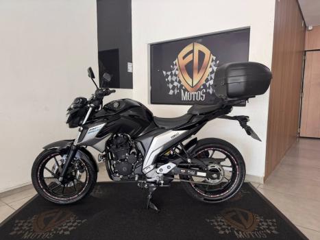 YAMAHA FZ 25 250 Fazer Flex , Foto 5