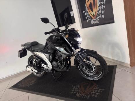 YAMAHA FZ 25 250 Fazer Flex , Foto 2