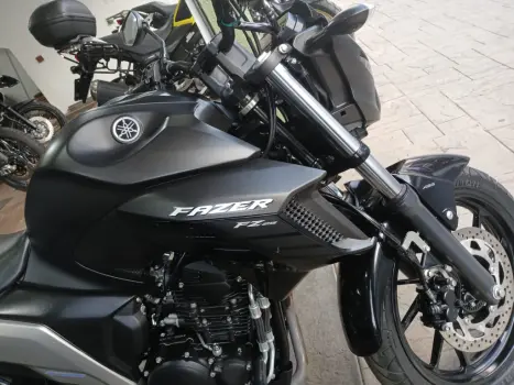 YAMAHA FZ 25 250 Fazer Flex , Foto 4