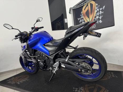 YAMAHA MT-03 300 ABS, Foto 4