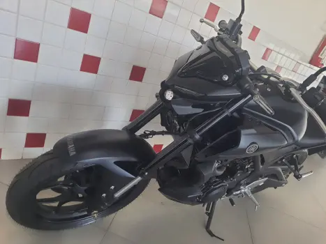 YAMAHA MT-03 300 ABS, Foto 11