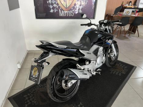 YAMAHA YS Fazer 250 , Foto 2