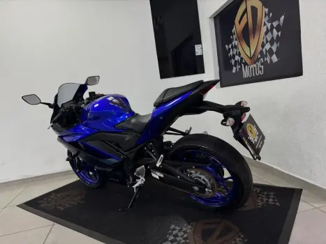 YAMAHA YZF R3 300 ABS, Foto 6