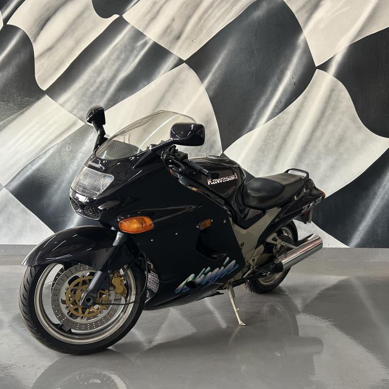 kawasaki-zx-11-ninja-7185105-