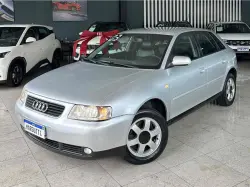 AUDI A3 1.8 4P