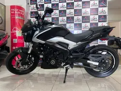 BAJAJ Dominar 200 