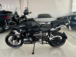 BMW R 1250 GS TRIPLE BLACK