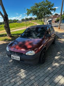 CHEVROLET Corsa Hatch 1.0 4P WIND