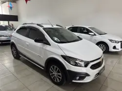 CHEVROLET Onix Hatch 1.4 4P FLEX ACTIV AUTOMTICO