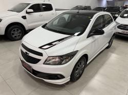 CHEVROLET Onix Hatch 1.4 4P FLEX EFFECT