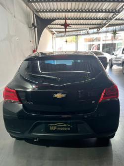 CHEVROLET Onix Hatch 1.0 12V 4P FLEX LT CHEVROLET Onix Hatch 1.0 12V 4P FLEX LT