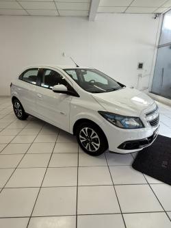CHEVROLET Onix Hatch 1.4 4P FLEX LTZ