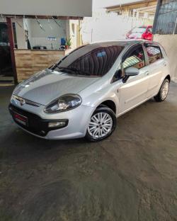 FIAT Punto 1.4 4P ATTRACTIVE FLEX