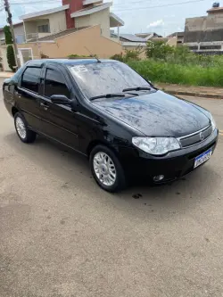 FIAT Siena 1.8 4P HLX FLEX