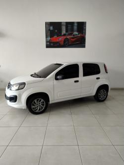 FIAT Uno 1.0 4P FLEX ATTRACTIVE
