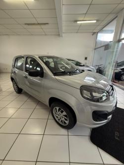 FIAT Uno 1.0 4P FLEX ATTRACTIVE