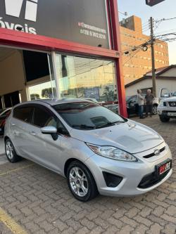 FORD Fiesta Hatch 1.6 16V 4P SE FLEX FORD Fiesta Hatch 1.6 16V 4P SE FLEX