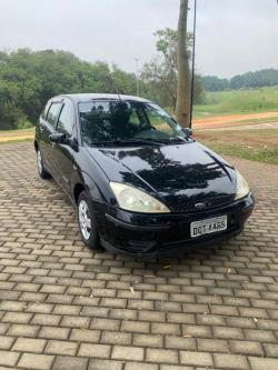 FORD Focus Hatch 1.6 4P GLX FORD Focus Hatch 1.6 4P GLX