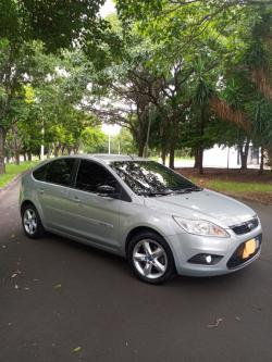 FORD Focus Hatch 1.6 4P GLX FLEX