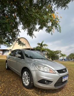 FORD Focus Sedan 1.6 SE 16V 4P FLEX FORD Focus Sedan 1.6 SE 16V 4P FLEX