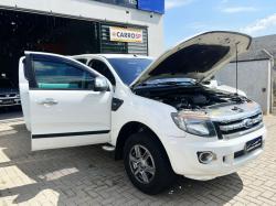 FORD Ranger 2.2 16V XLS DIESEL 4X4 CABINE DUPLA