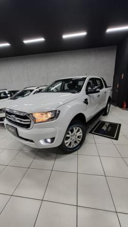 FORD Ranger 3.2 20V XLT 4X4 CABINE DUPLA TURBO DIESEL AUTOM�TICO
