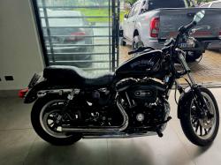HARLEY DAVIDSON Sportster XL 883 R