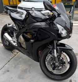 HONDA CBR 1000 RR FIRE BLADE