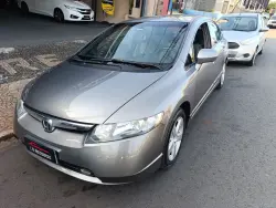 HONDA Civic 1.8 16V 4P FLEX LXS
