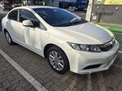 HONDA Civic 1.8 16V 4P LXS