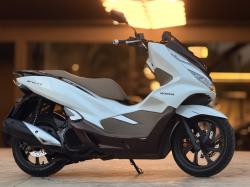 HONDA PCX 160 DLX ABS