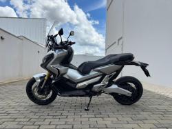 HONDA X-ADV 750 