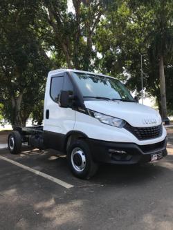 IVECO Daily 3.0 16V 35-150 TURBO DIESEL CABINE SIMPLES DIESEL