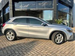 MERCEDES-BENZ GLA 200 1.6 16V 4P FLEX CGI STYLE TURBO AUTOM�TICO