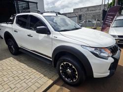 MITSUBISHI L 200 Outdoor 2.5 GLS 4X4 CABINE DUPLA TURBO DIESEL INTERCOOLER