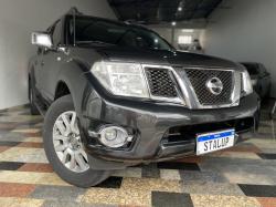 NISSAN Frontier 2.5 SL 4X4 TURBO DIESEL CABINE DUPLA AUTOMÁTICO NISSAN Frontier 2.5 SL 4X4 TURBO DIESEL CABINE DUPLA AUTOMÁTICO