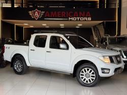 NISSAN Frontier 2.5 SL 4X4 TURBO DIESEL CABINE DUPLA AUTOM�TICO