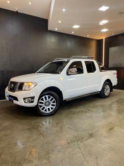 NISSAN Frontier 2.5 SL 4X4 TURBO DIESEL CABINE DUPLA AUTOM�TICO