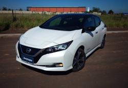 NISSAN Leaf B12P 4P 40 EL�TRICO