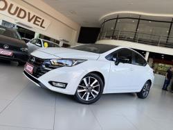 NISSAN Versa Sedan 
