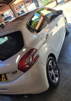 PEUGEOT 208 1.6 16V 4P FLEX GRIFFE AUTOMTICO