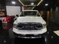 RAM Classic 5.7 V8 32V 4P HEMI LARAMIE AUTOM�TICO